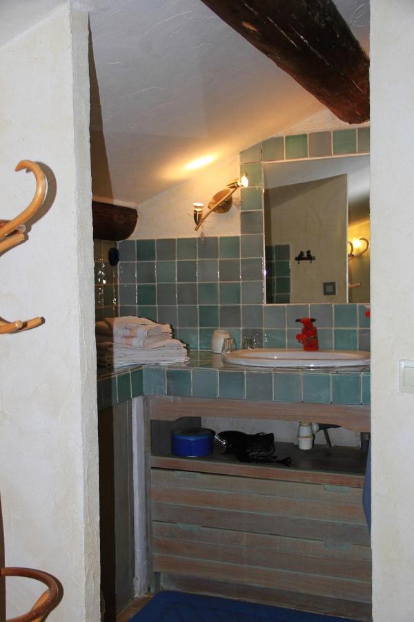 Le Mas De La Cigale Bleue, Caumont Sur Durance Extérieur photo