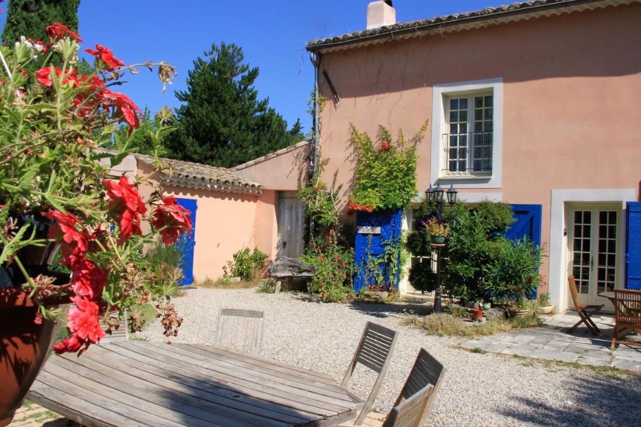 Le Mas De La Cigale Bleue, Caumont Sur Durance Extérieur photo